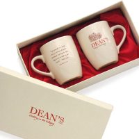 Deans of Huntly :: Supplied for Dean’s of Huntly to commemorate the launch of a new product : All our silk lined presentation boxes are designed to match your Corporate colours, thereby further enhancing your brand.